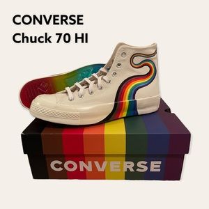 *NWT* Converse PRIDE Unisex Chuck High-Tops
